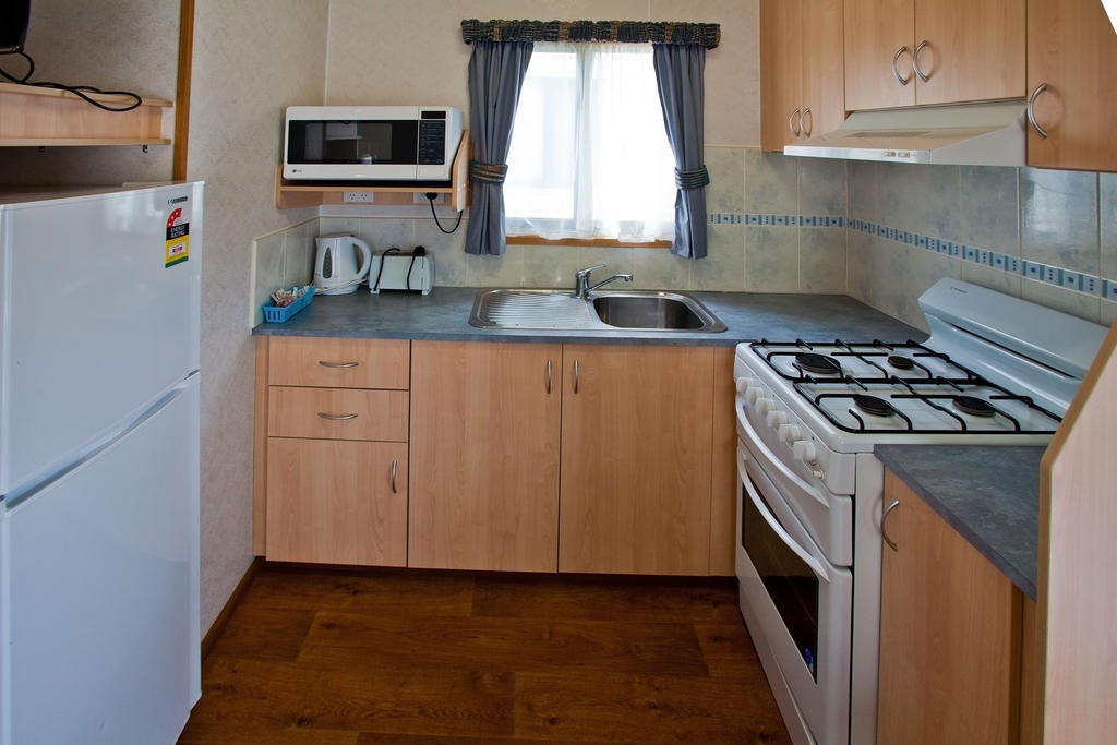 Wagga Wagga Beach Caravan Park Hotel Room photo